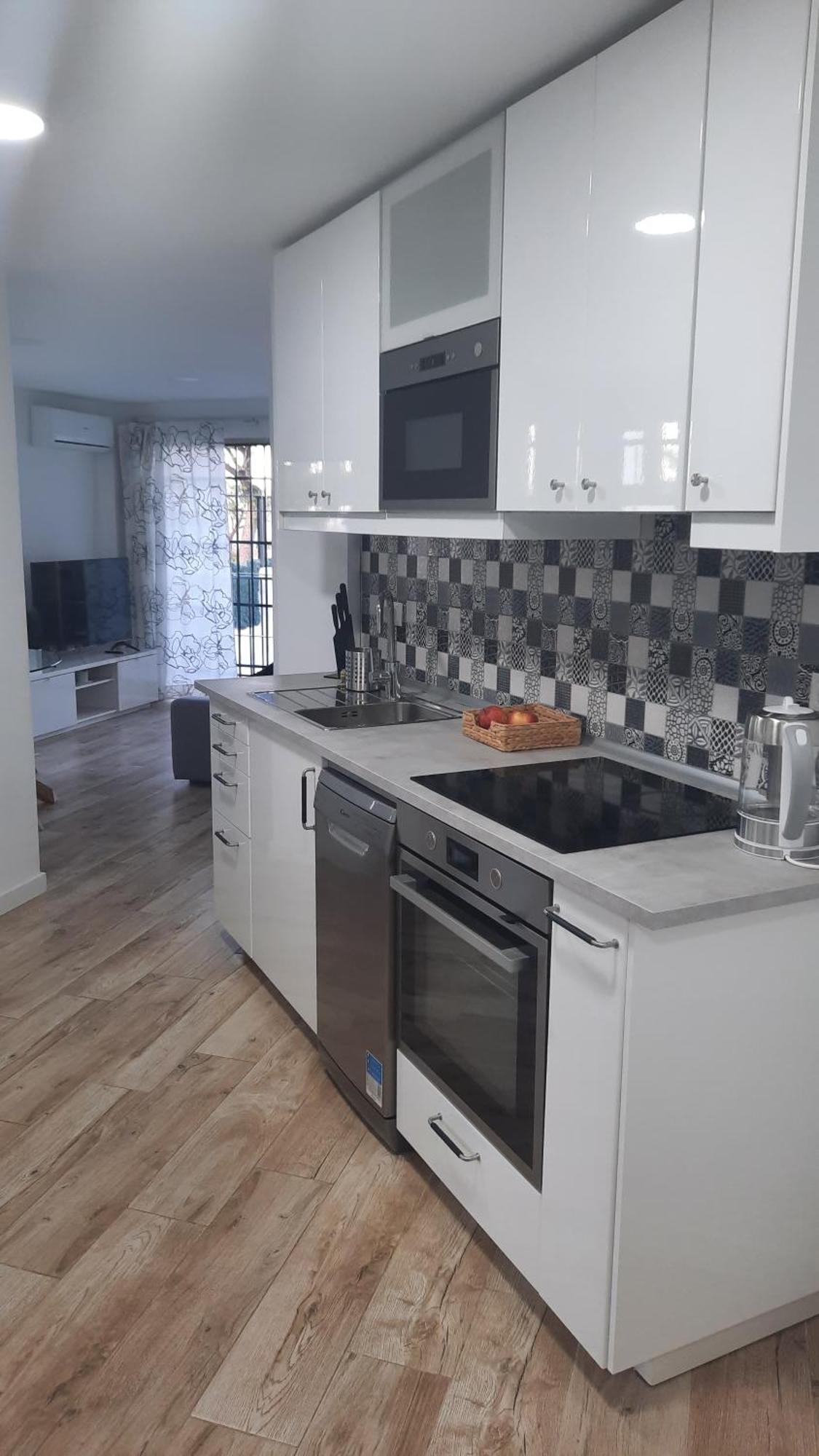 Feel At Home At Tamara Apartment - Two Steps To The Pool Torremolinos Kültér fotó